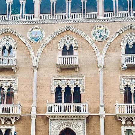 Casa Di Clara Bari